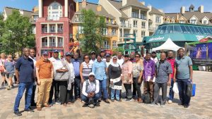 Photo de groupe lors d'une sortie touristique pendant la formation en gestion des projets et programmes : planification, exécution et contrôle, dispensée par SETYM International