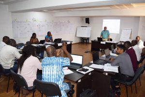 Les participants de la formation Suivi-évaluation des projets et programmes en formation